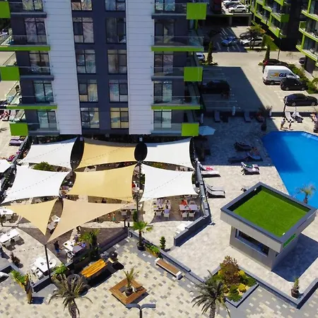 Apartament Ace Pool & Mamaia Nord 3*