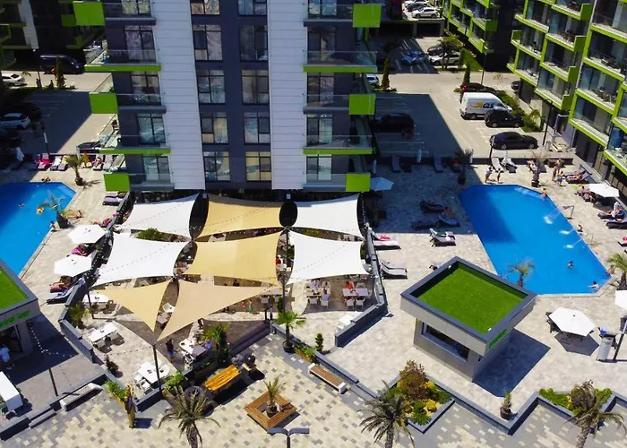 Apartament Ace Pool & Mamaia Nord 3*