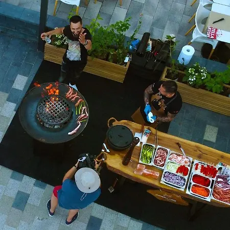 Apartament Ace Pool & Mamaia Nord