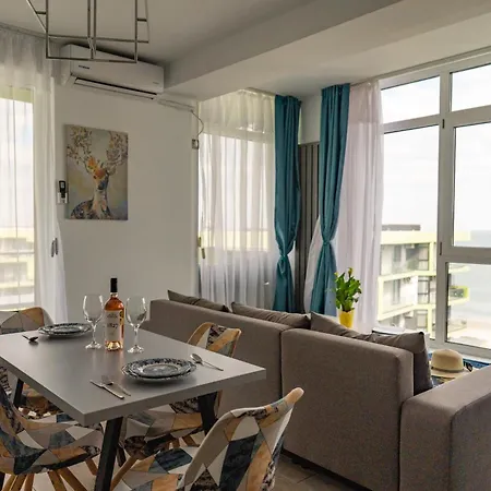 Appartement Ace Pool & Mamaia Nord *