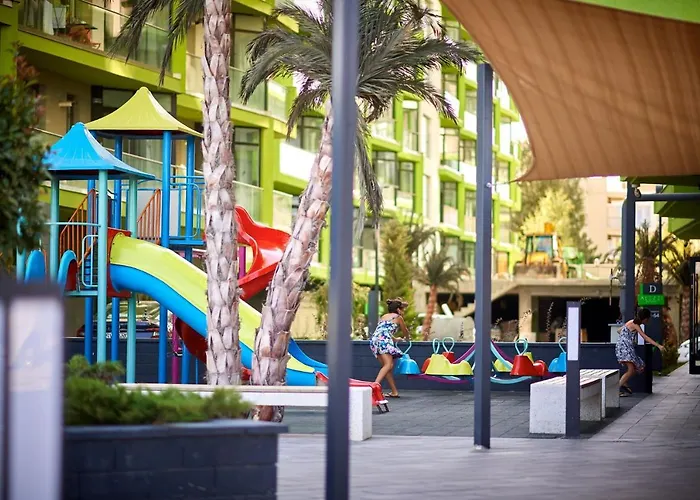 Ace Pool & Mamaia Nord 3*